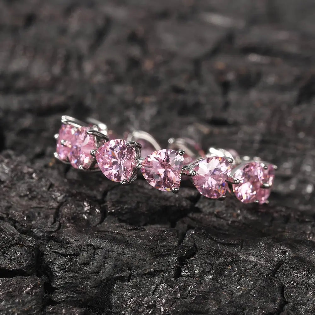 Hip-hop single-row heart-shaped zircon rings - Blade & Thread