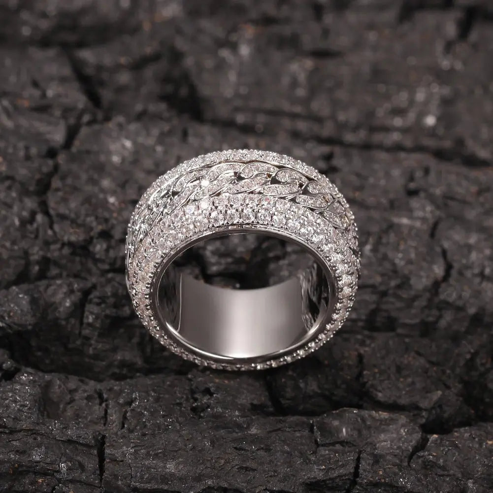 Hip-hop style zircon rotating Cuban ring - Blade & Thread