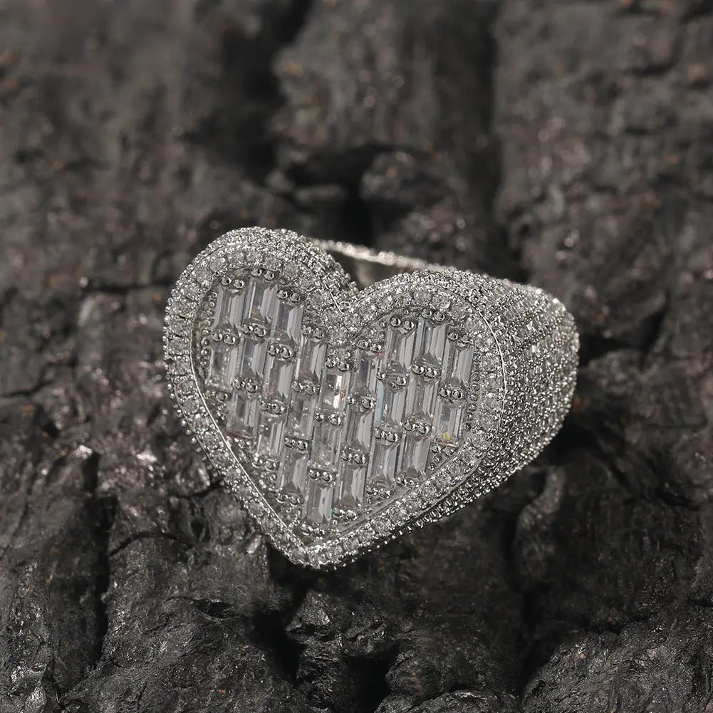 Hip-hop T-square heart-shaped zircon ring - Blade & Thread
