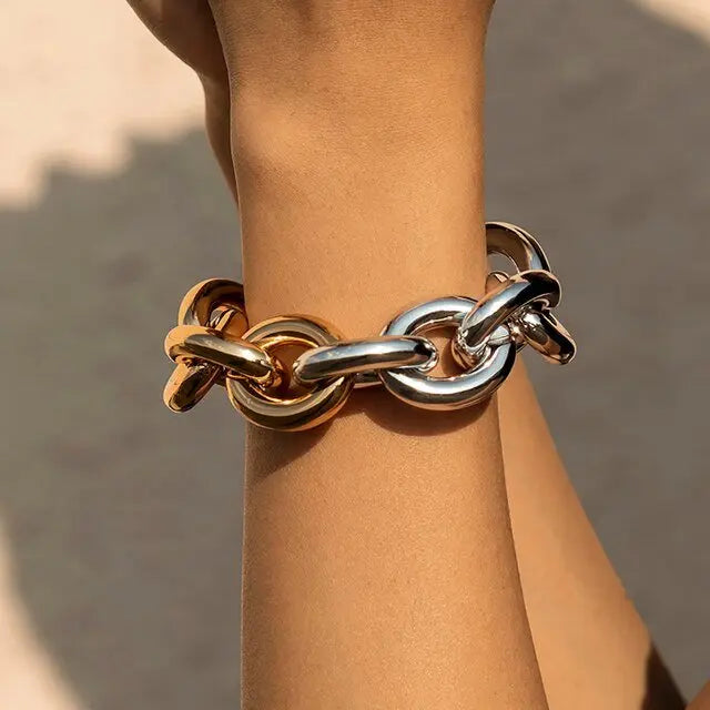 Hip Hop Thick Link Chain Bracelet Women's CCB Material - Blade & Thread