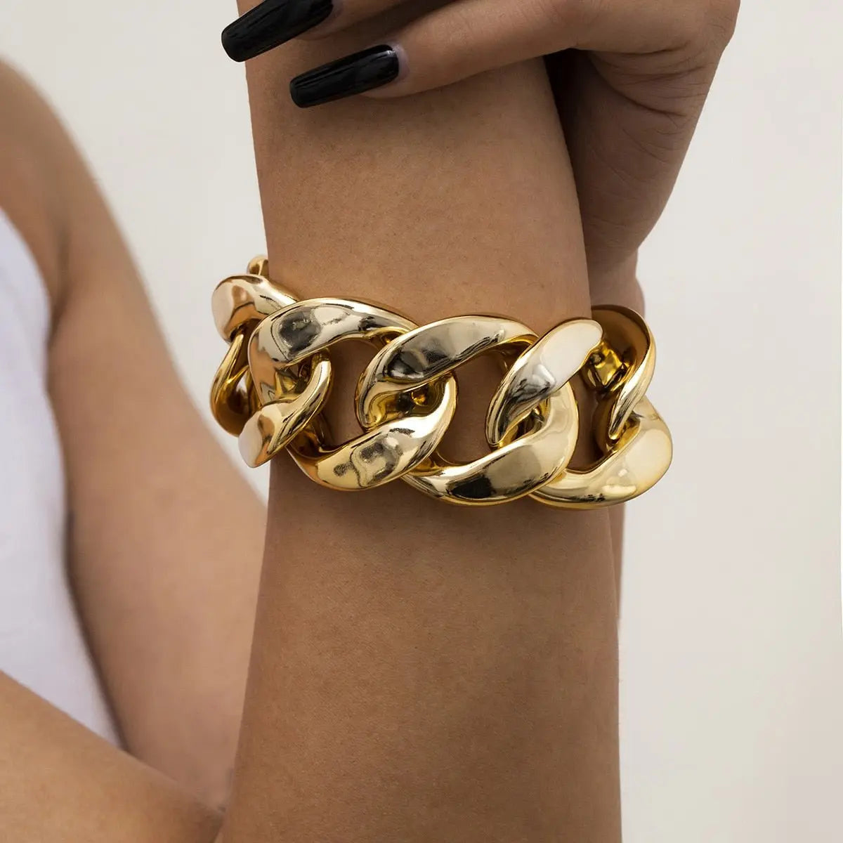 Hip Hop Thick Link Chain Bracelet Women's CCB Material - Blade & Thread