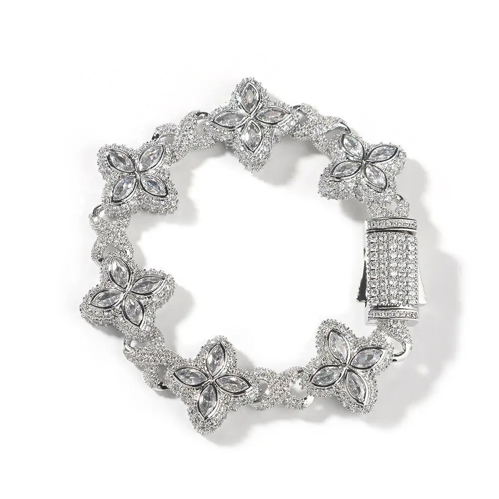 Hip-hop zircon colored infinite four-leaf clover bracelet - Blade & Thread