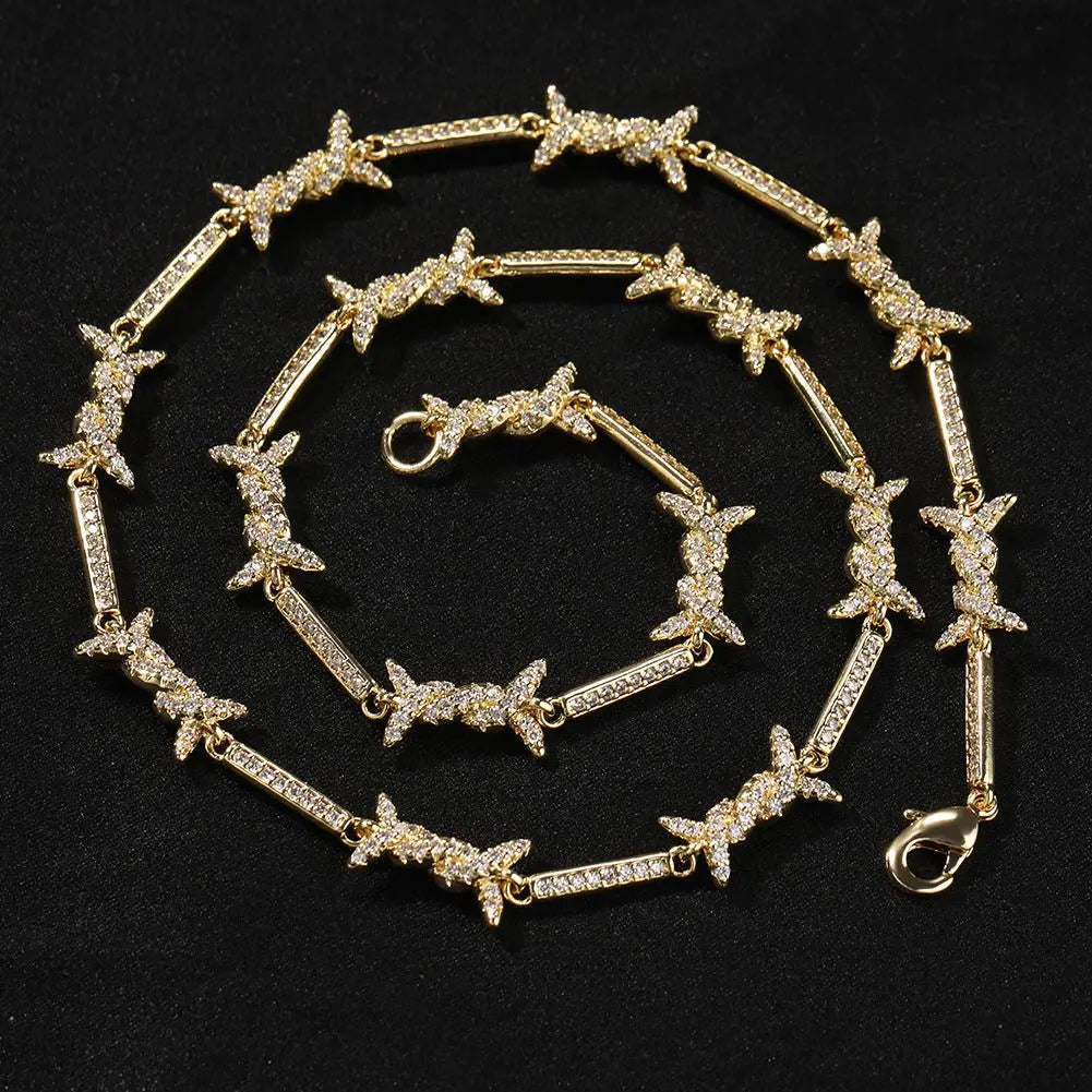 Hiphop zircon-encrusted barbed wire necklace - Blade & Thread
