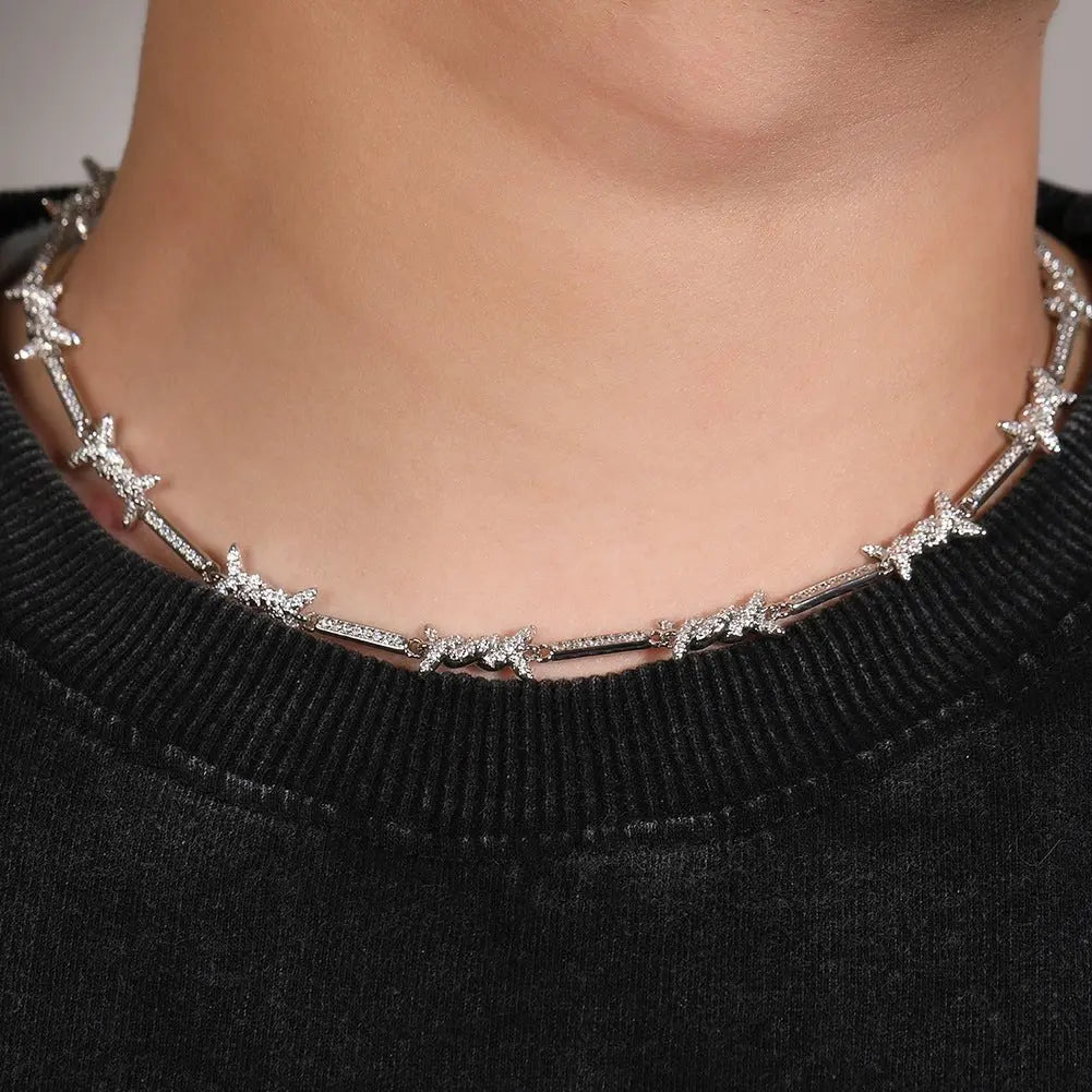 Hiphop zircon-encrusted barbed wire necklace - Blade & Thread