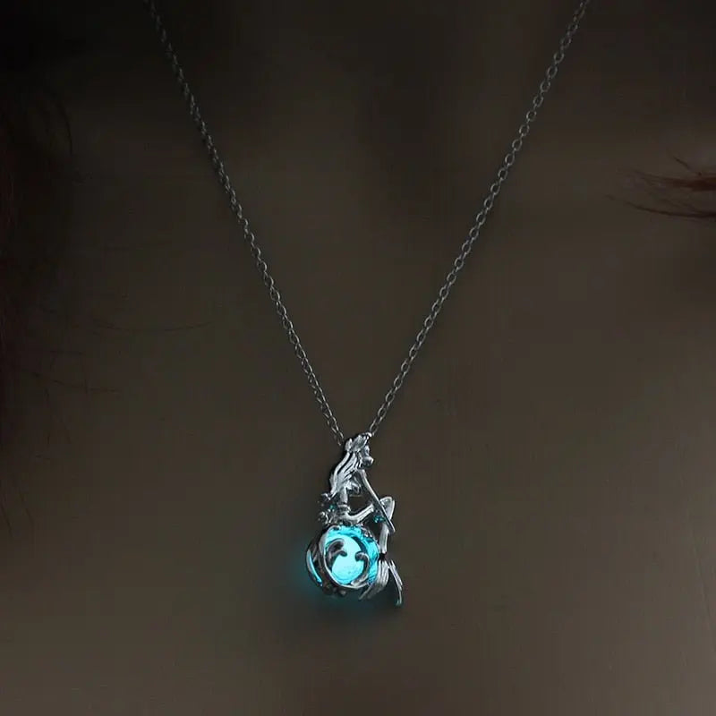 Hollow Luminous Stone Gem Charm Jewelry Pendant Necklace Gifts - Blade & Thread