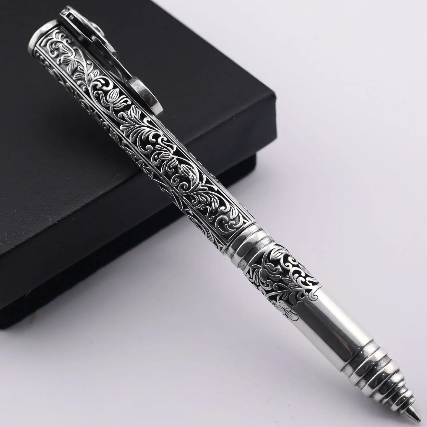 Hollow six-pointed star pattern gel pen - Blade & Thread