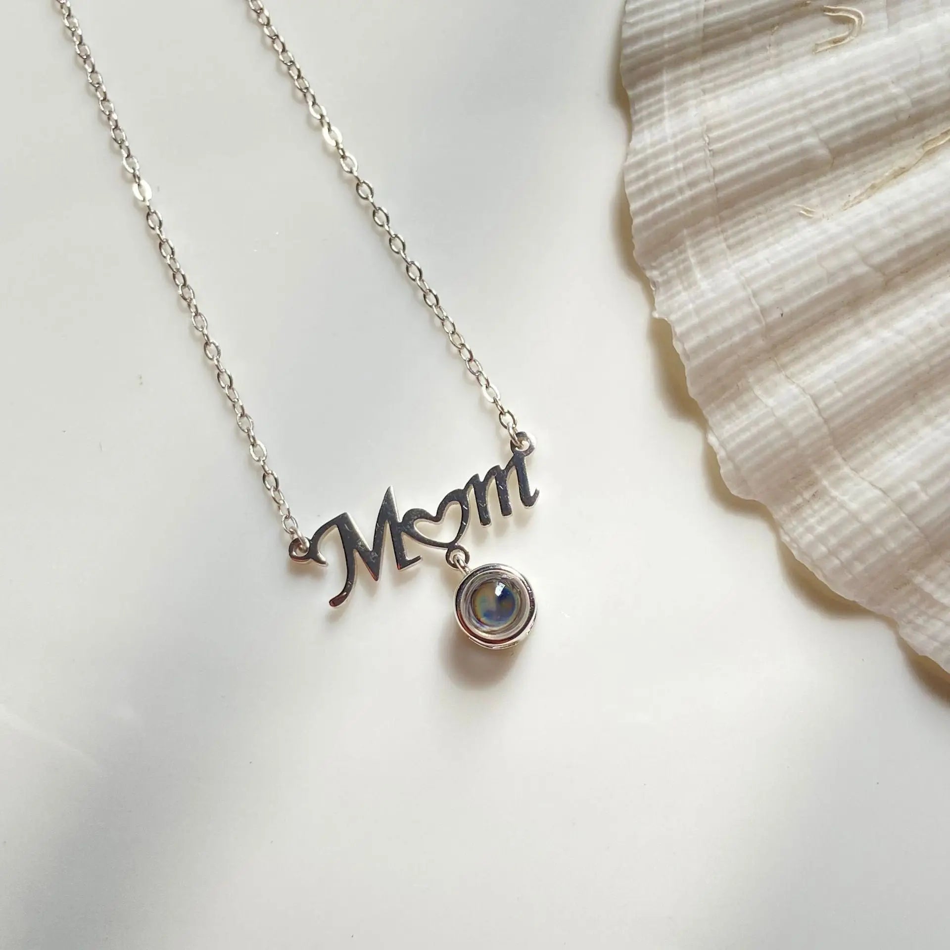 I love you love heart mom mother's Day projection Necklace nowadaysfashion
