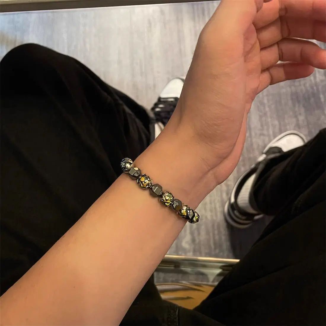 Irregular black gallstone stitching bracelet - Blade & Thread