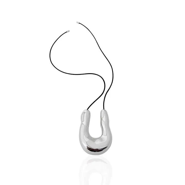 irregular horseshoe necklace - Blade & Thread