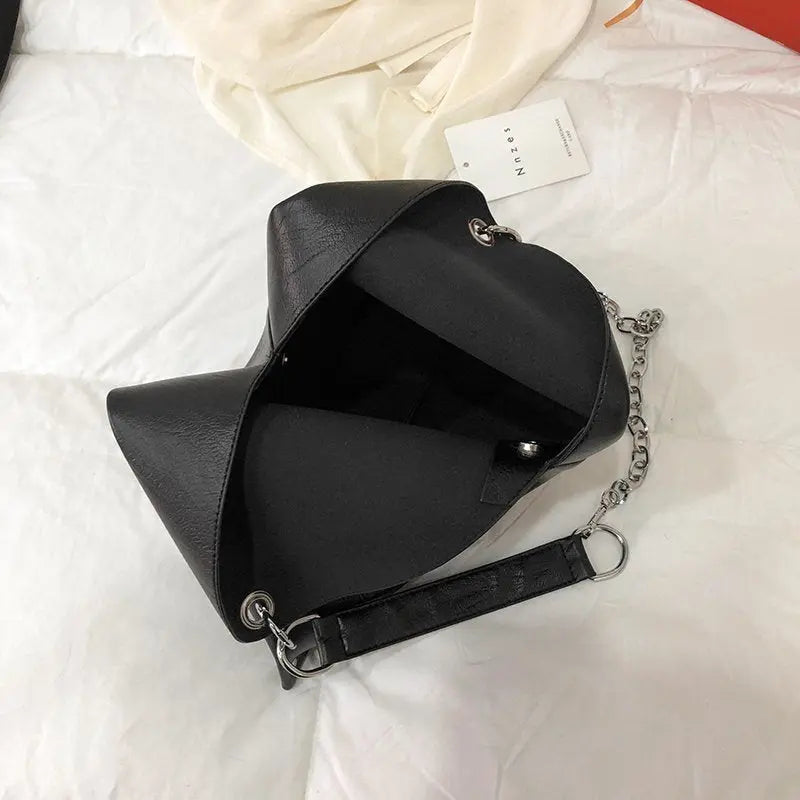 Large Capacity Shoulder Bags for Women 2021 Leather Crossbody Bag - Blade & Thread