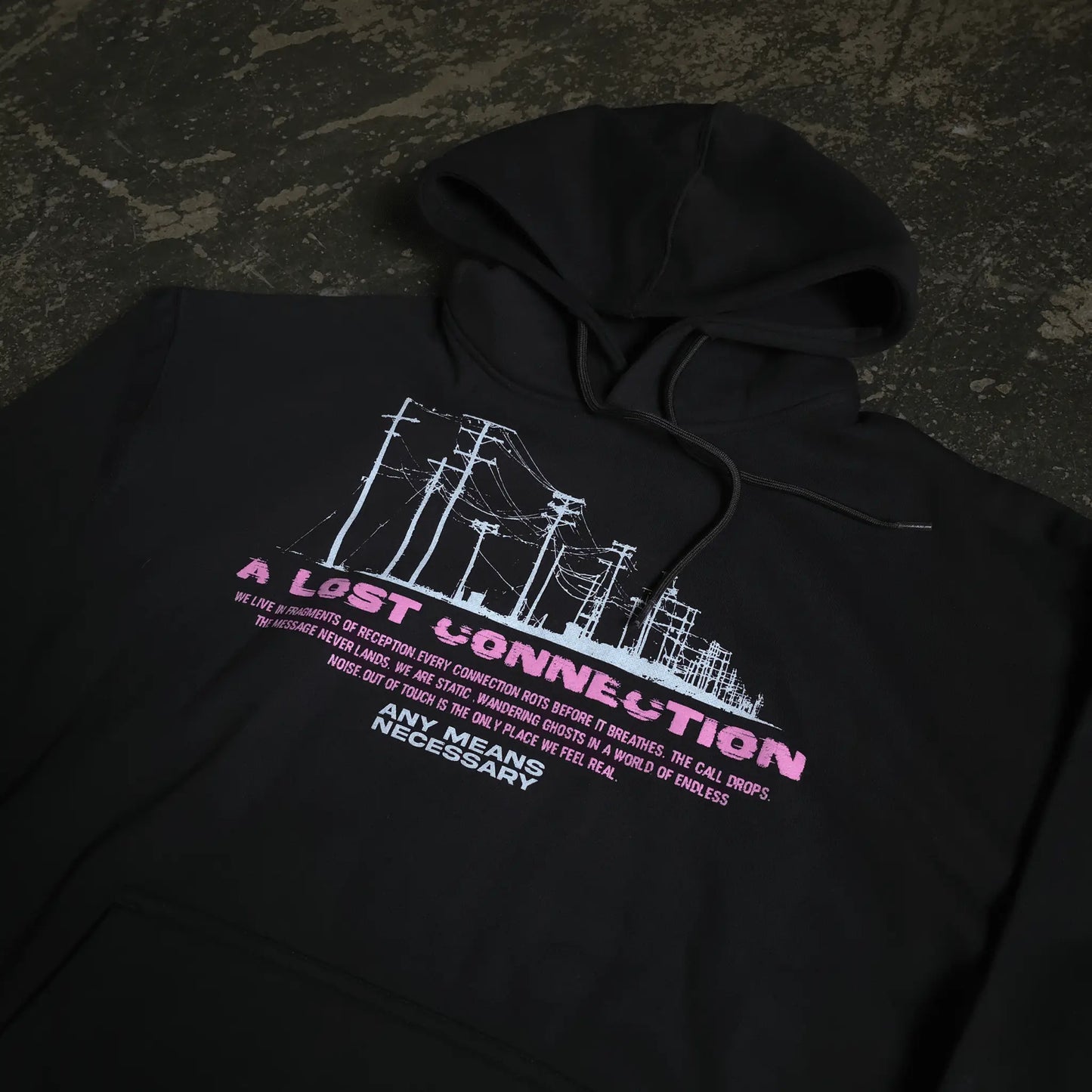 Lost Connection Pullover Hoodie - Blade & Thread