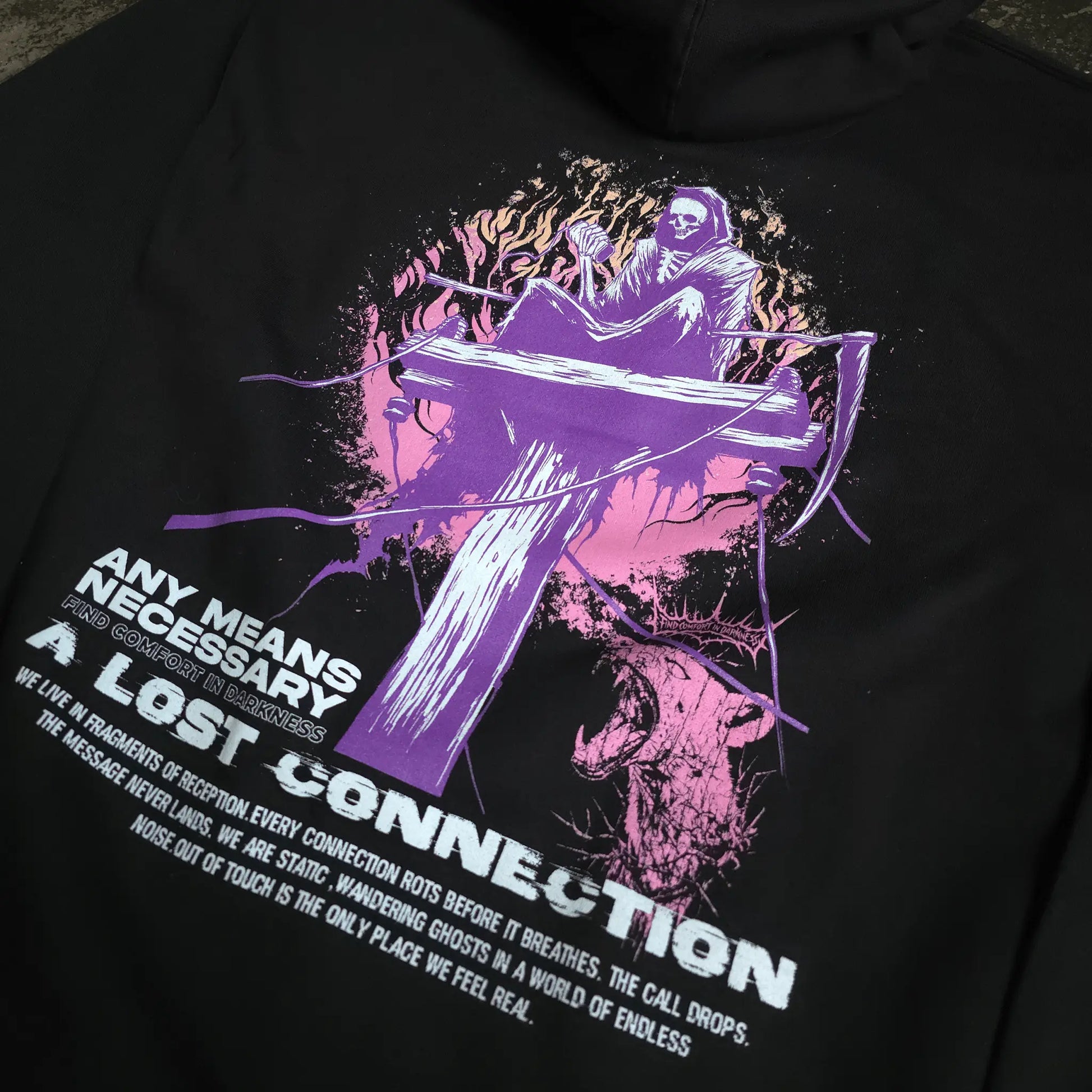 Lost Connection Pullover Hoodie - Blade & Thread