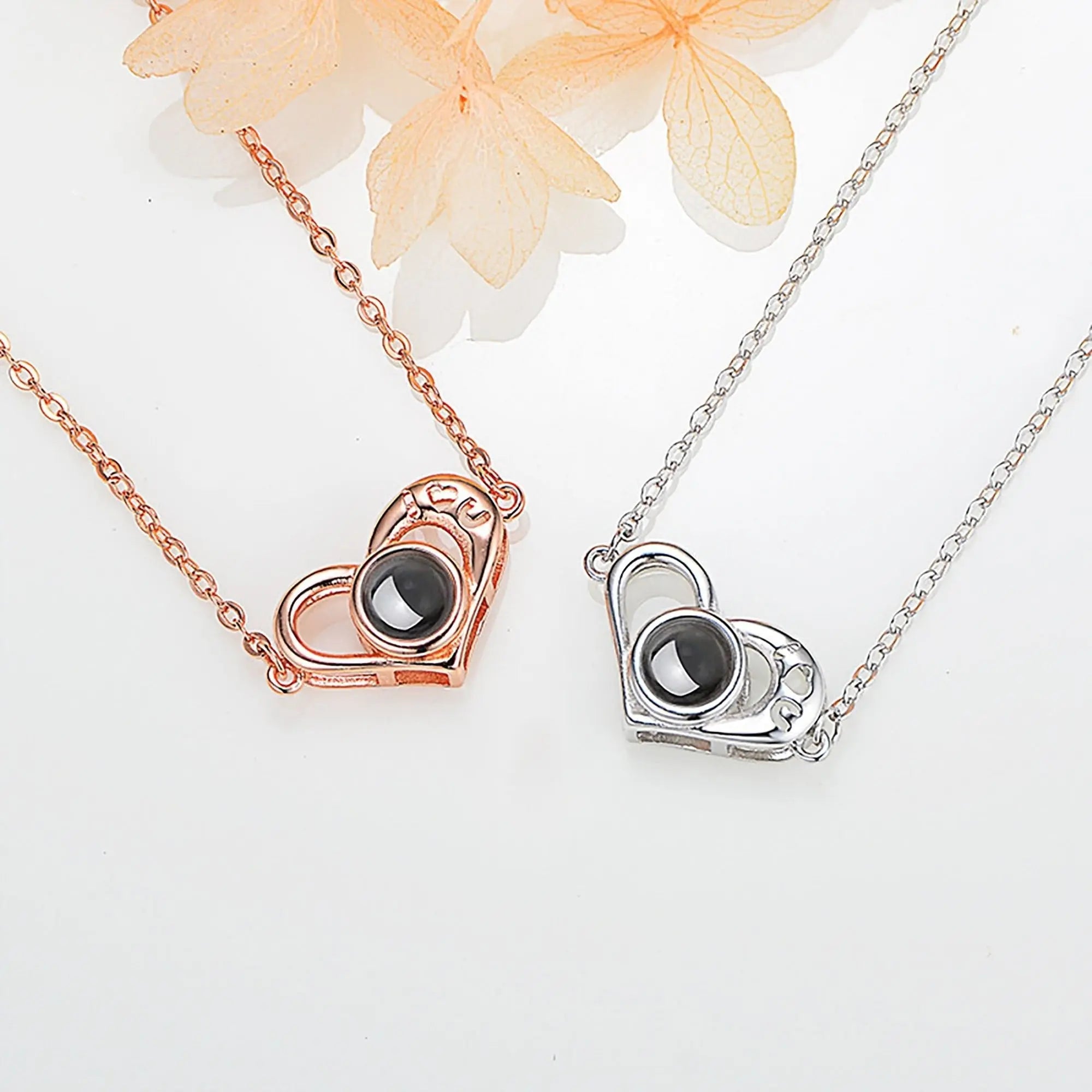 Love projection necklace with customizable photos memory of love Valentin nowadaysfashion