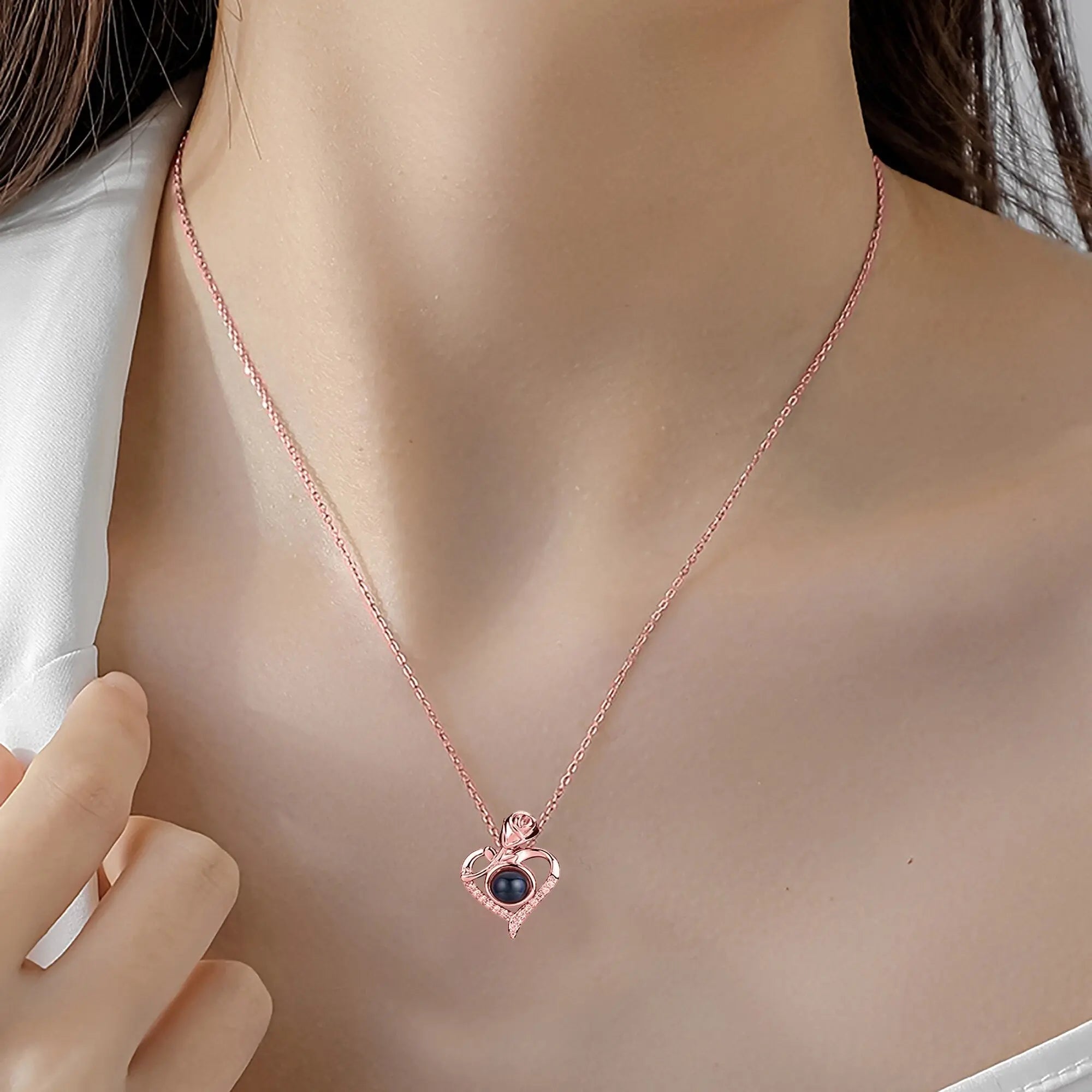 Love Rose with Customized PhotosProjection Necklace Pendant Jewelry For Lover Girlfriend nowadaysfashion