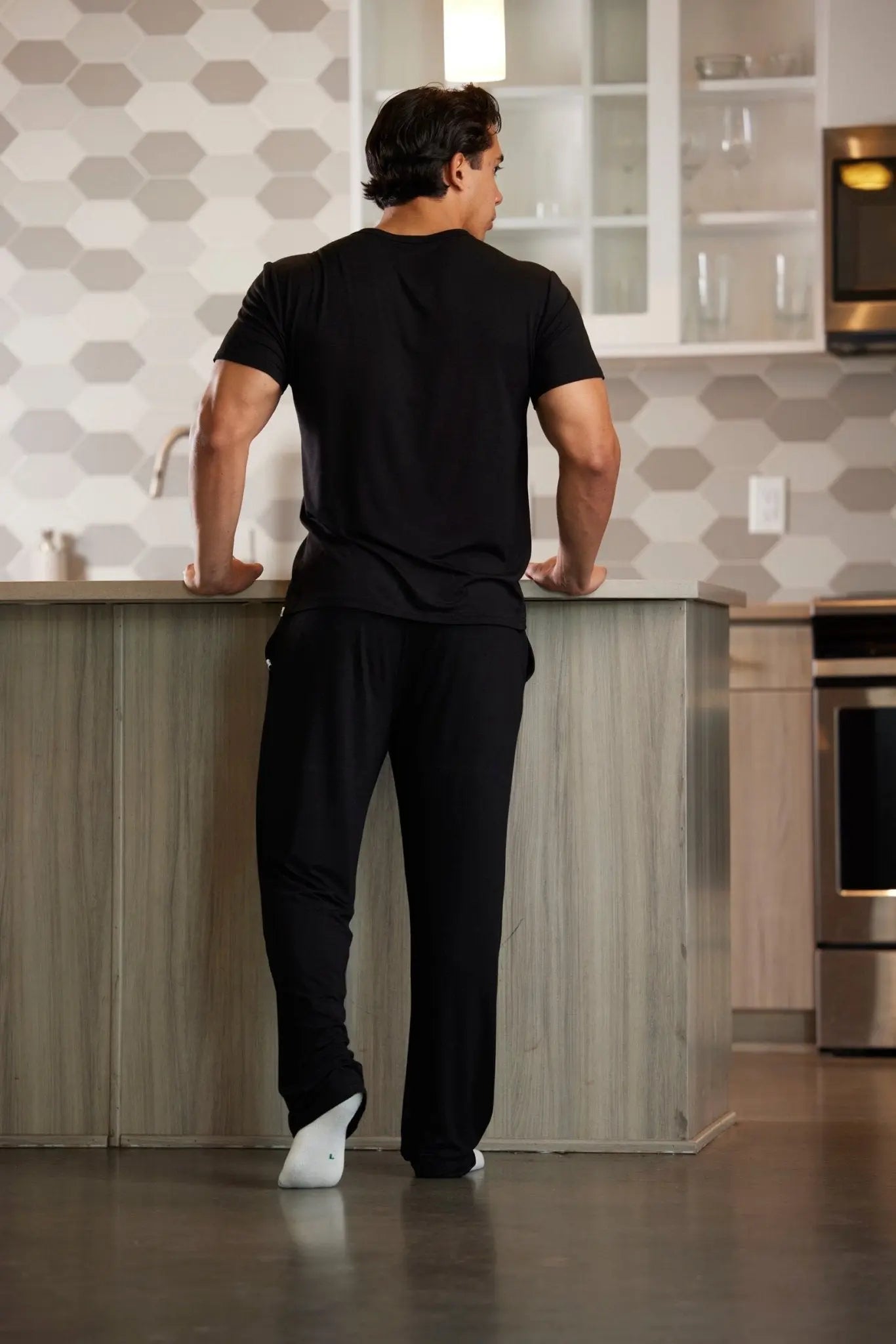 Men's Soft Bamboo Lounge Pajama Set - Short Sleeve Top & Pants - Blade & Thread