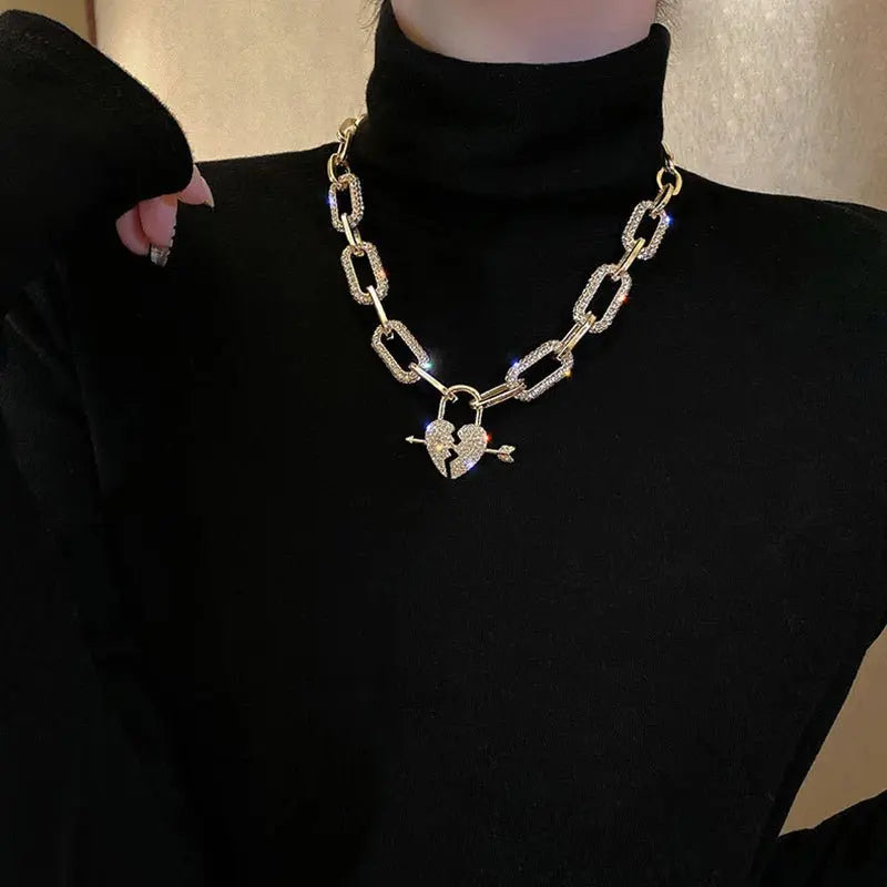 Metal Love Heart Cupid Pendants Female Clavicle Chain Light Luxury Niche Design Necklace - Blade & Thread