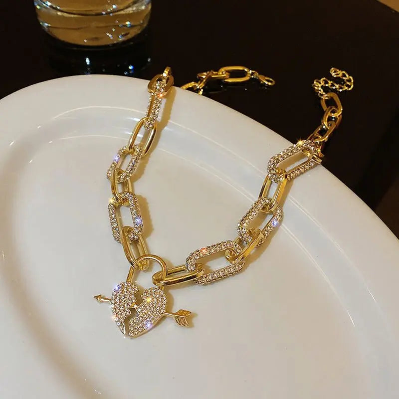 Metal Love Heart Cupid Pendants Female Clavicle Chain Light Luxury Niche Design Necklace - Blade & Thread