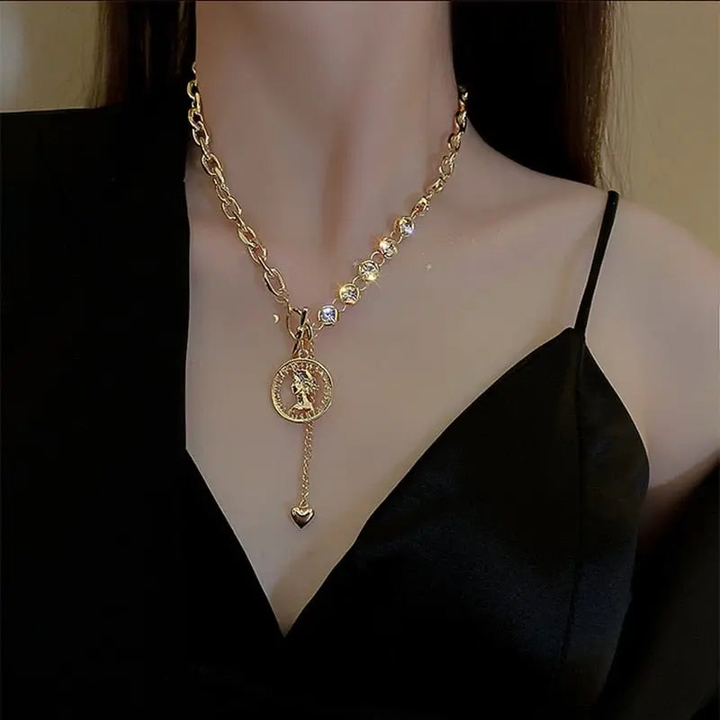 Metal Love Heart Cupid Pendants Female Clavicle Chain Light Luxury Niche Design Necklace - Blade & Thread