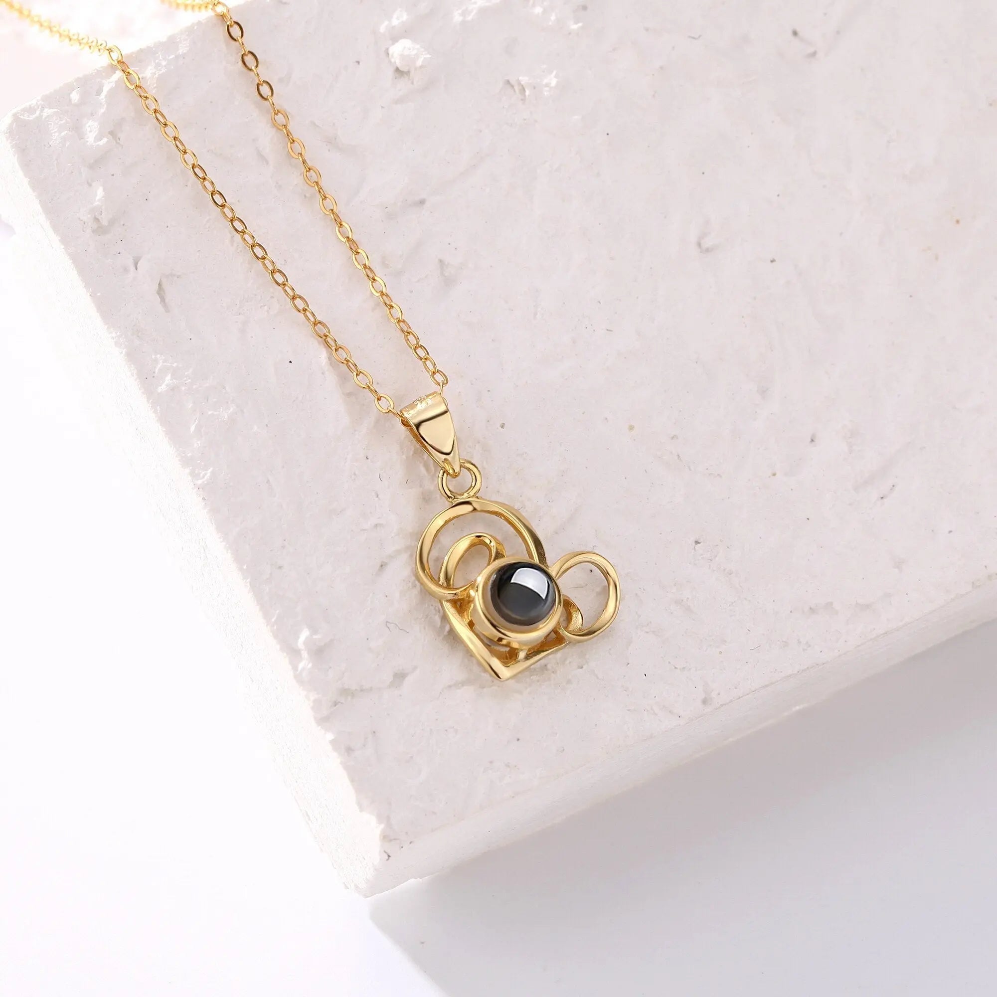 Necklace Round Heart Pendant Romantic Memory Projection Necklaces nowadaysfashion