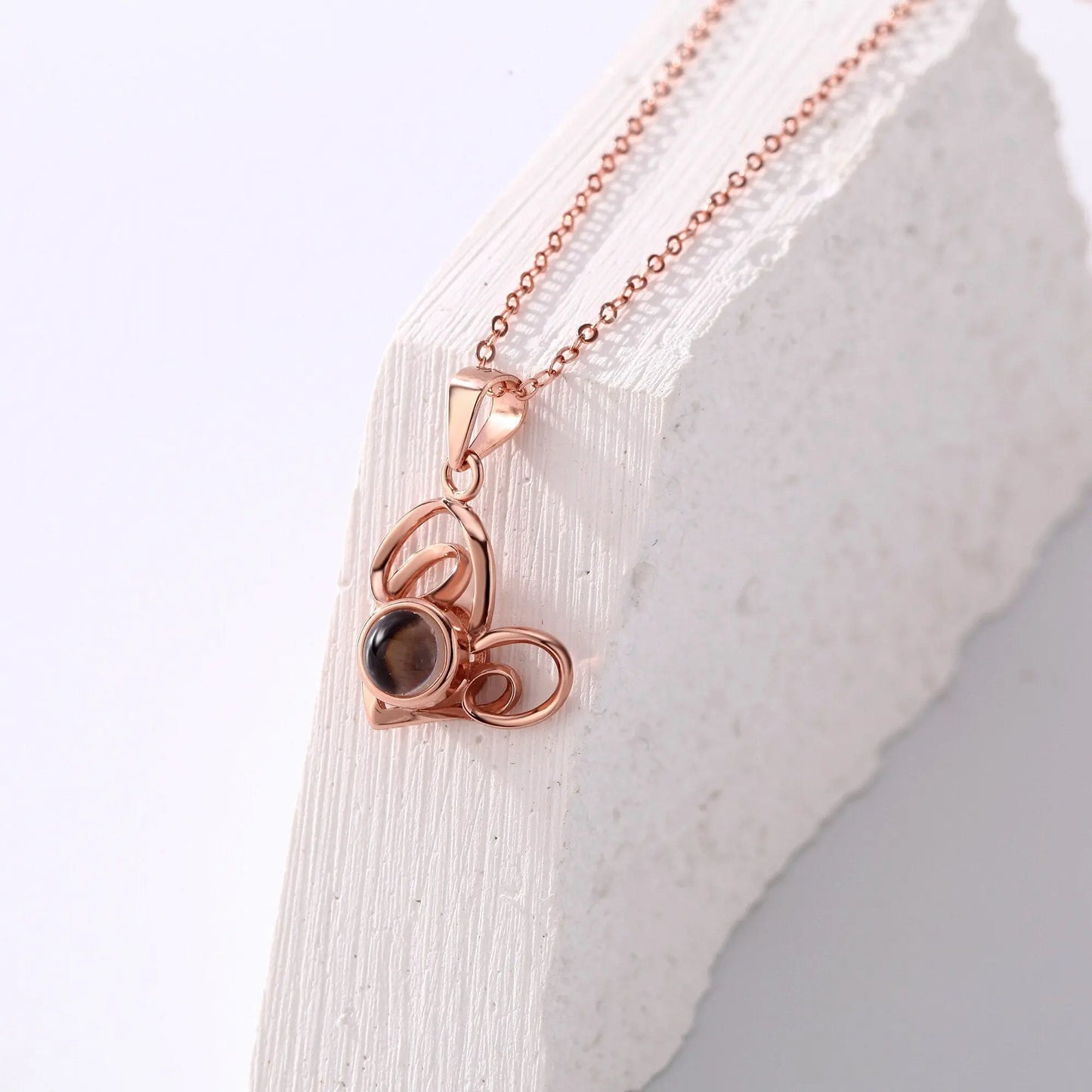 Necklace Round Heart Pendant Romantic Memory Projection Necklaces - Blade & Thread