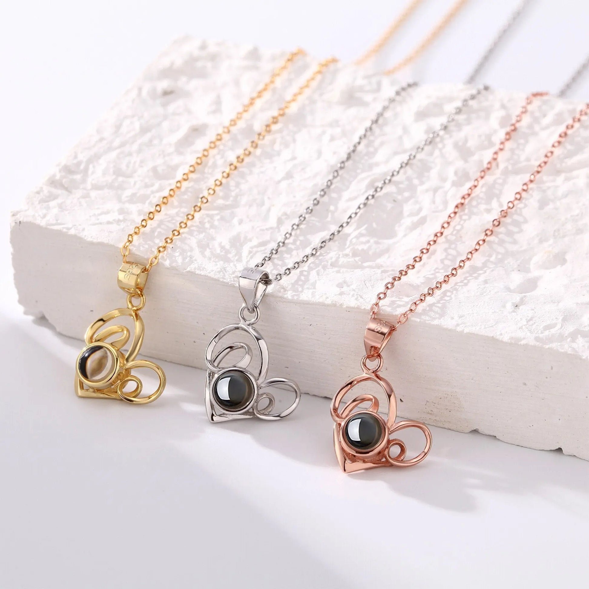 Necklace Round Heart Pendant Romantic Memory Projection Necklaces - Blade & Thread