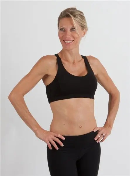New Women's Bamboo Padded Sports Bra in Black - Blade & Thread