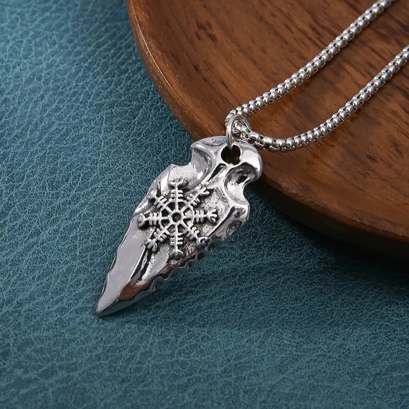 Nordic Viking triangular shield compass necklace - Blade & Thread