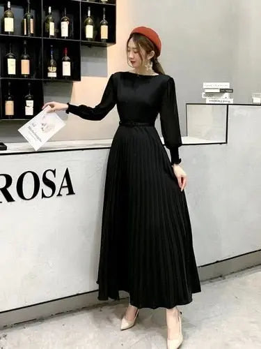 O-neck Long Sleeve A-line Dress Office Lady Pleated Maxi Dress - Blade & Thread