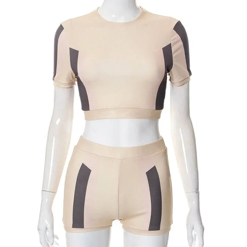 O Neck Short Sleeves Patchwork Crop T Shirt Shorts 2 Pieces Set - Blade & Thread