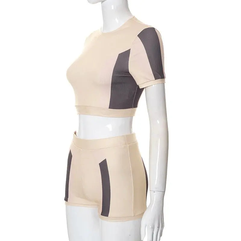 O Neck Short Sleeves Patchwork Crop T Shirt Shorts 2 Pieces Set - Blade & Thread