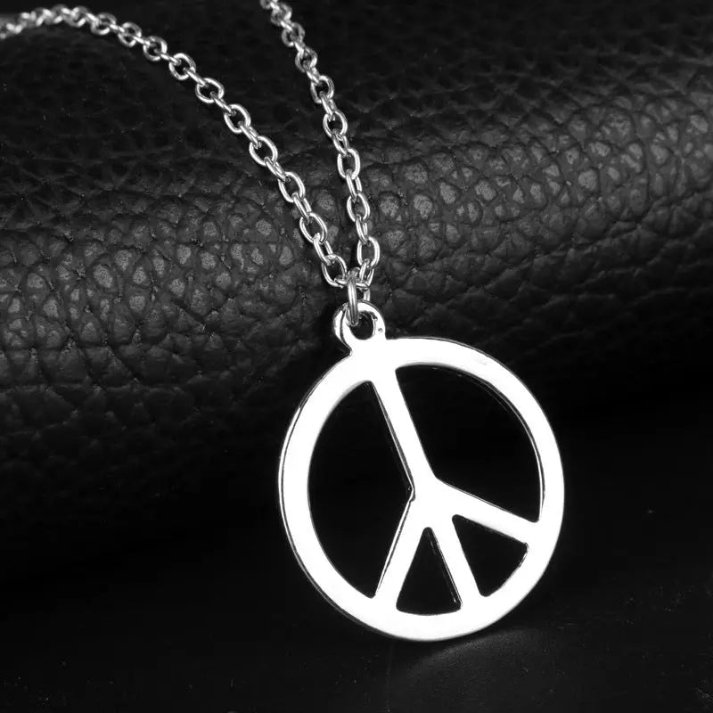 peace sign necklace - Blade & Thread