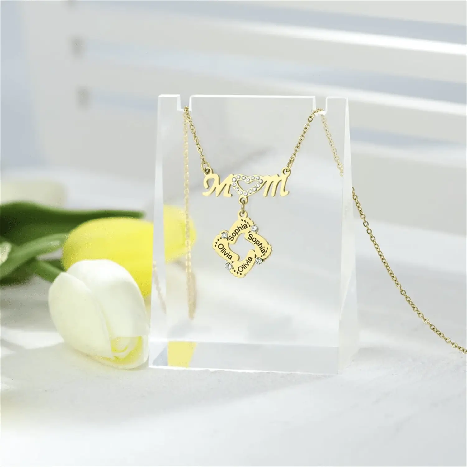 Personalized Diamond Mom Necklace With Crystal Baby Feet Engraved Names Pendant - Blade & Thread