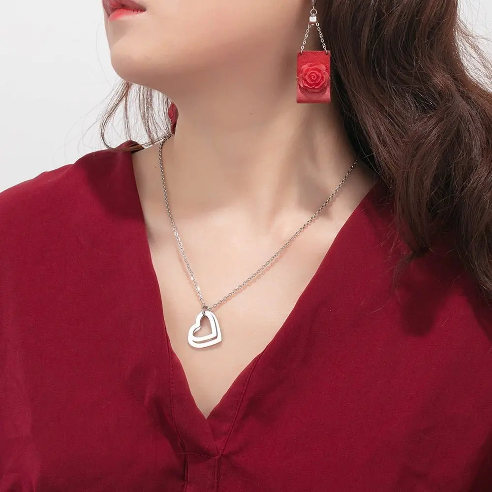 Personalized Family Necklace with 2-4 Names Heart Engraved Necklace - Blade & Thread