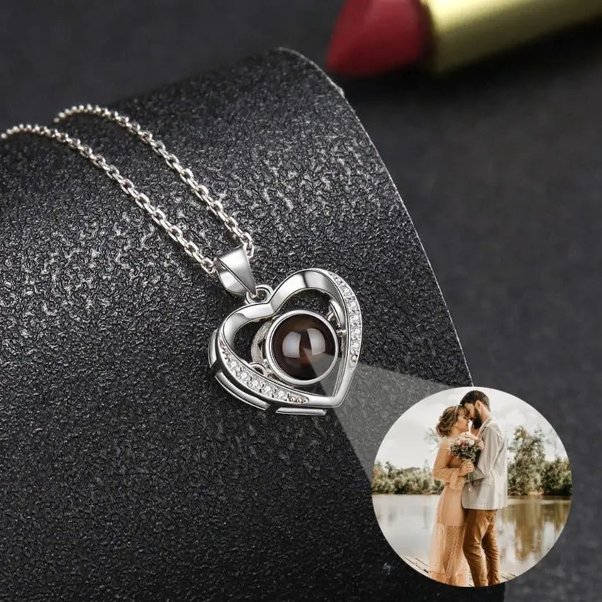 Personalized Heart Picture Necklace for Women Projection Pendant Photo Necklace - Blade & Thread