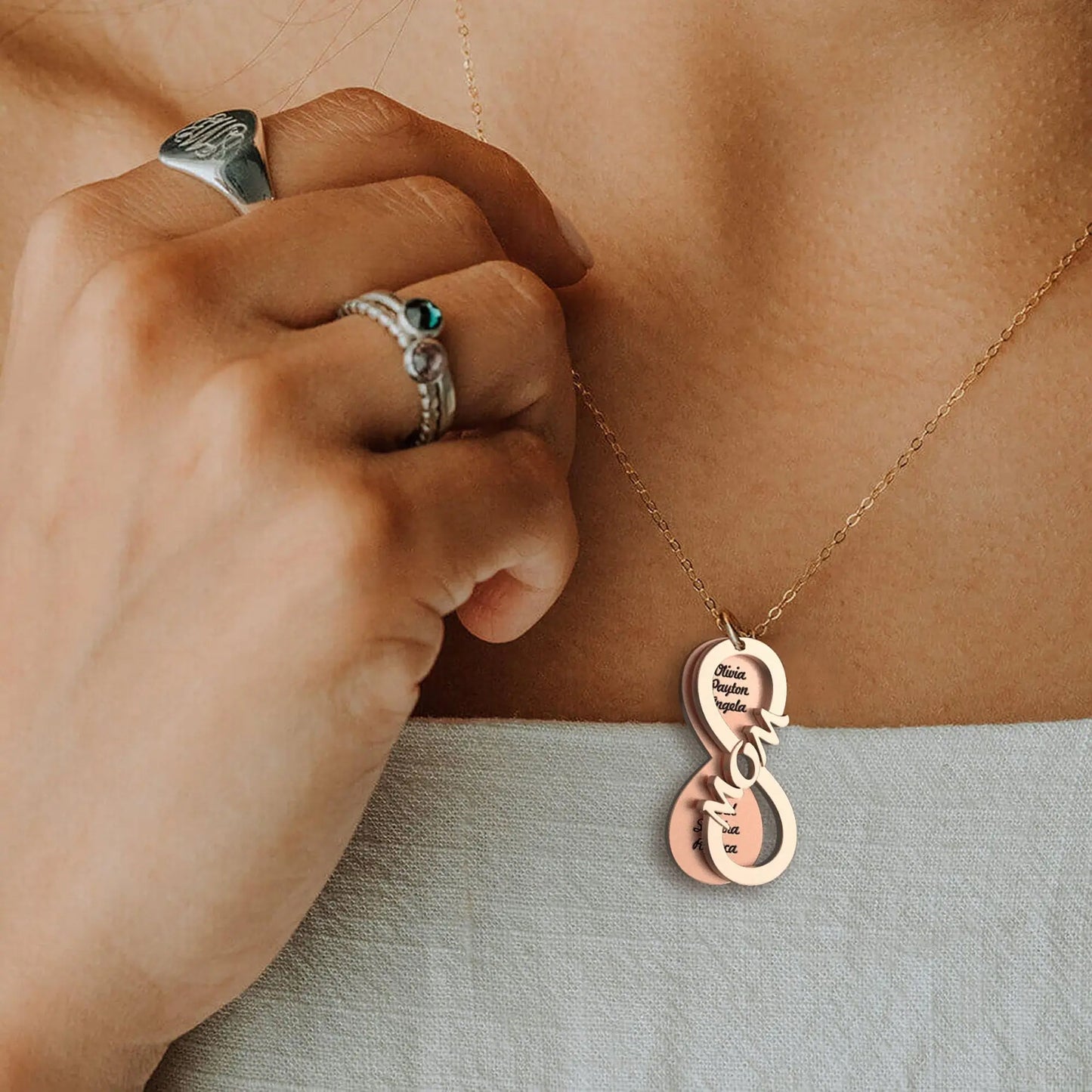 Personalized MOM Name Necklace Rotate Double Layer Pendant Best Gifts - Blade & Thread