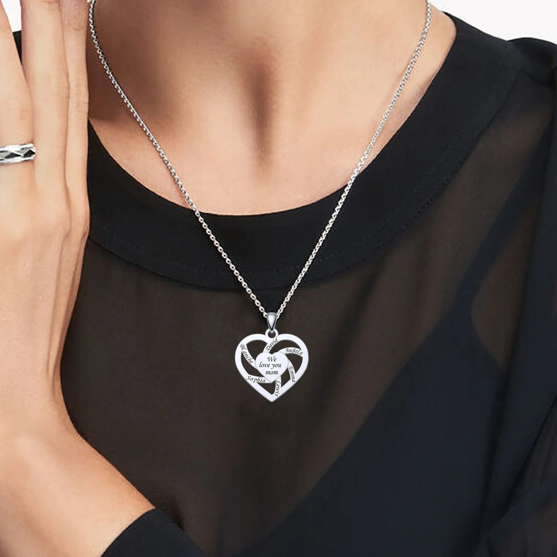 Personalized Mother Name Necklace With Text Custom Heart Pendant Necklace - Blade & Thread