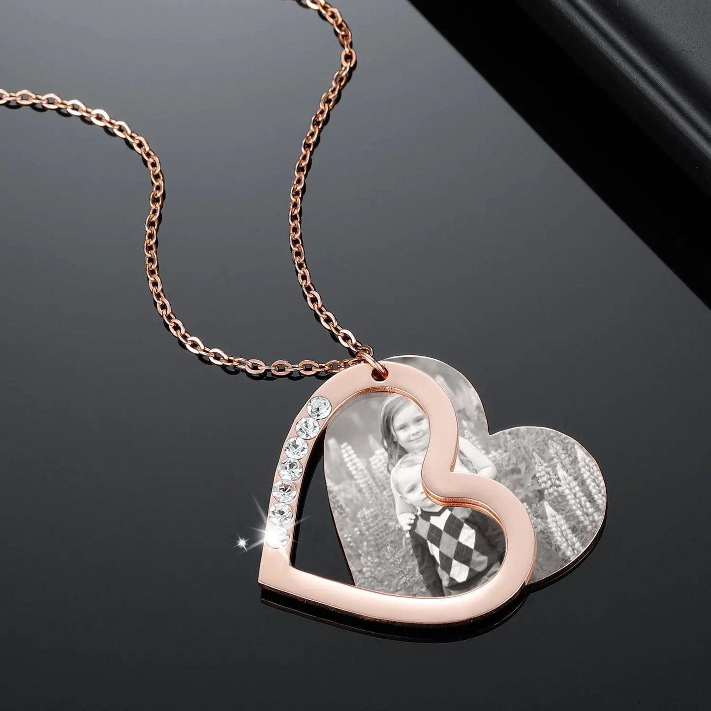 Personalized Photo Necklace For Family Gift Lover Diamond Pendant Engrave Name Necklace - Blade & Thread