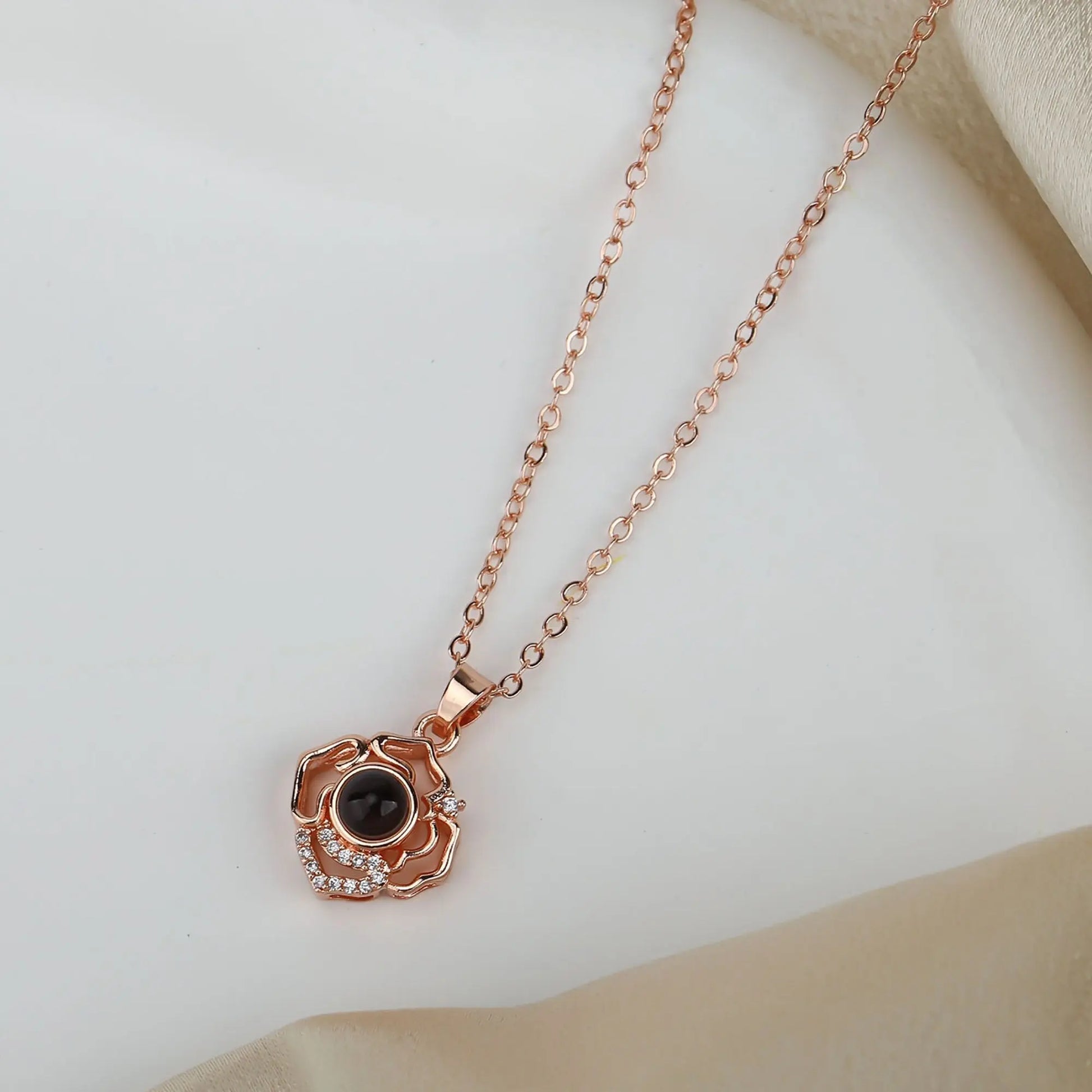 Petals for customized photos Necklace Wedding Romantic Memory Projection Necklace - Blade & Thread