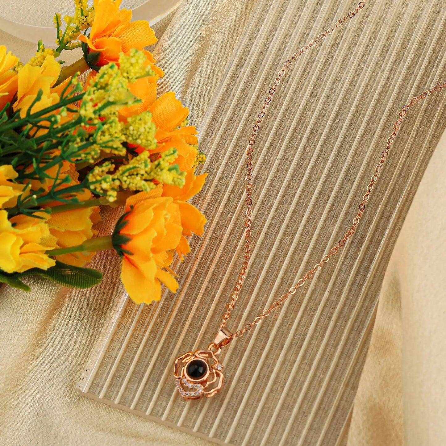 Petals for customized photos Necklace Wedding Romantic Memory Projection Necklace - Blade & Thread