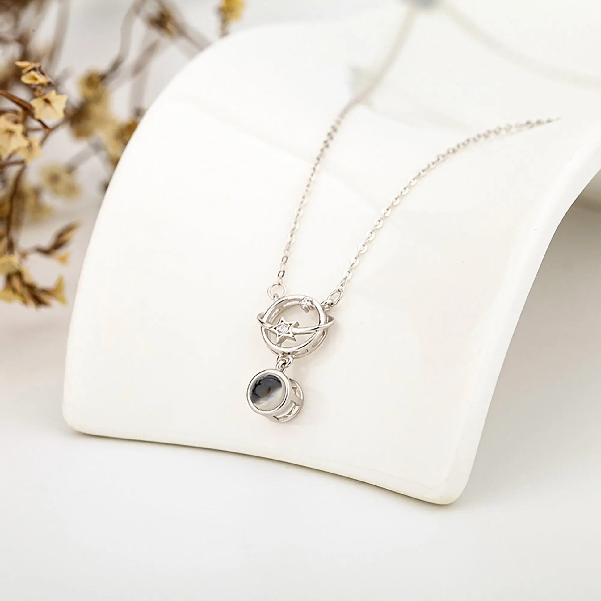Planet with customizable photos Projection Necklace Pendant Jewelry - Blade & Thread
