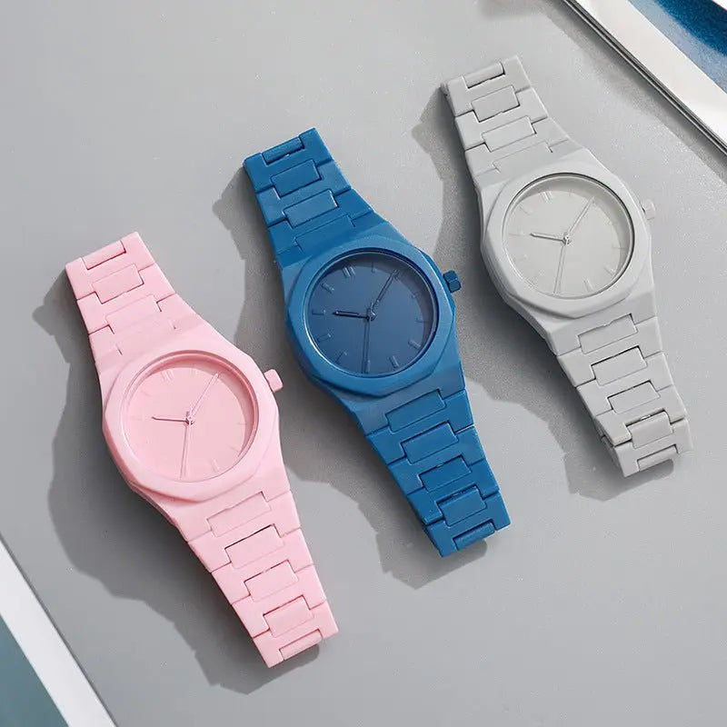 Plastic Quartz Watches for Men - Blade & Thread