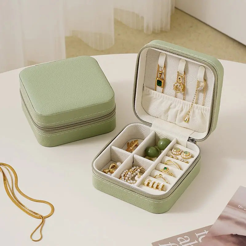portable jewelry box Sugar cubes - Blade & Thread