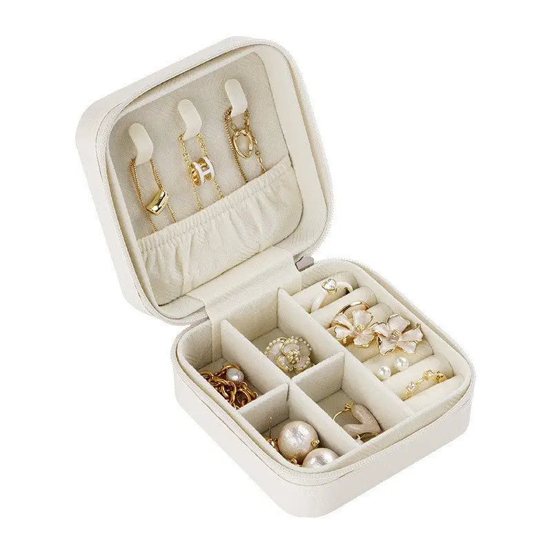 portable jewelry box Sugar cubes - Blade & Thread