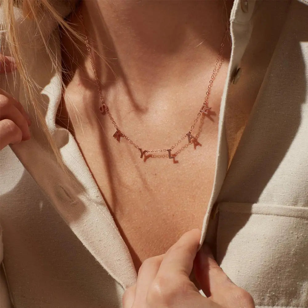 Personalized 26 English letter name necklace clavicle chain nowadaysfashion