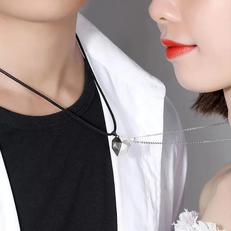 2pcs matching necklaces for couples Magnetic Lovers Heart necklaces Suction Wishing Stone nowadaysfashion