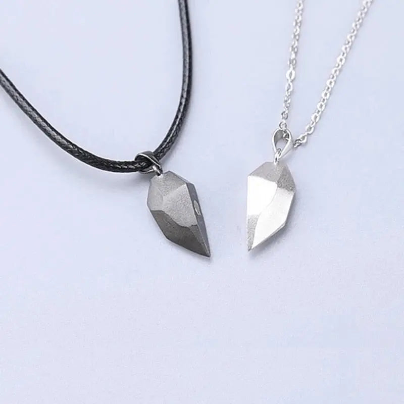 2pcs matching necklaces for couples Magnetic Lovers Heart necklaces Suction Wishing Stone nowadaysfashion