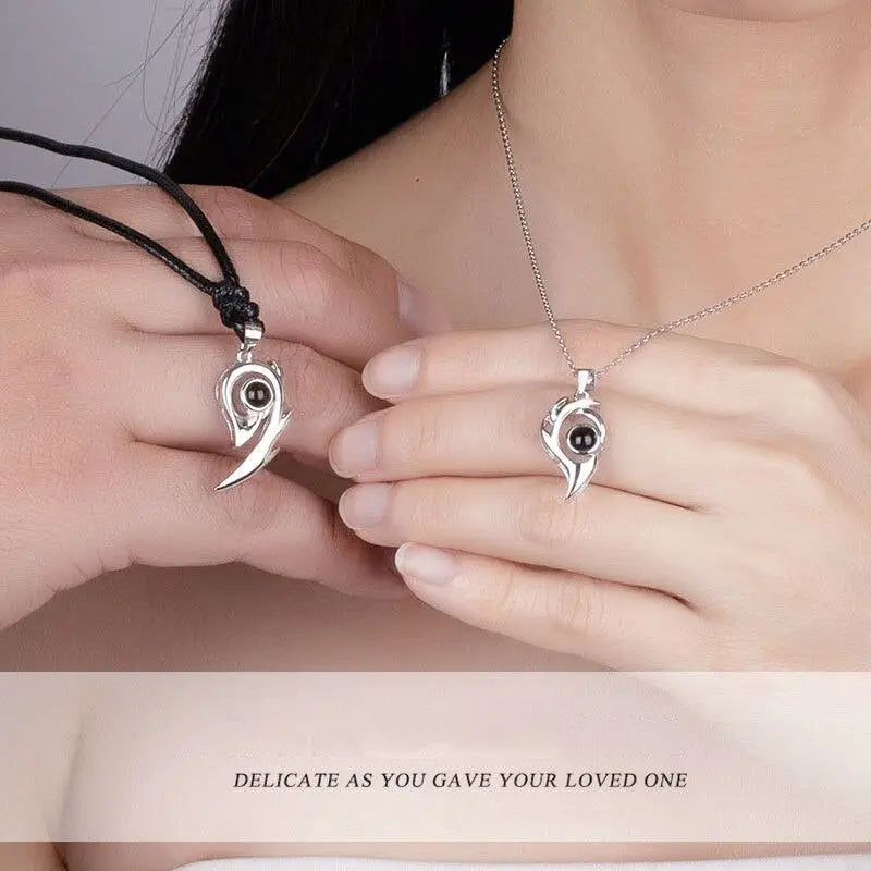 matching couples necklaces for Projection Photo Heart Magnetic Necklace nowadaysfashion