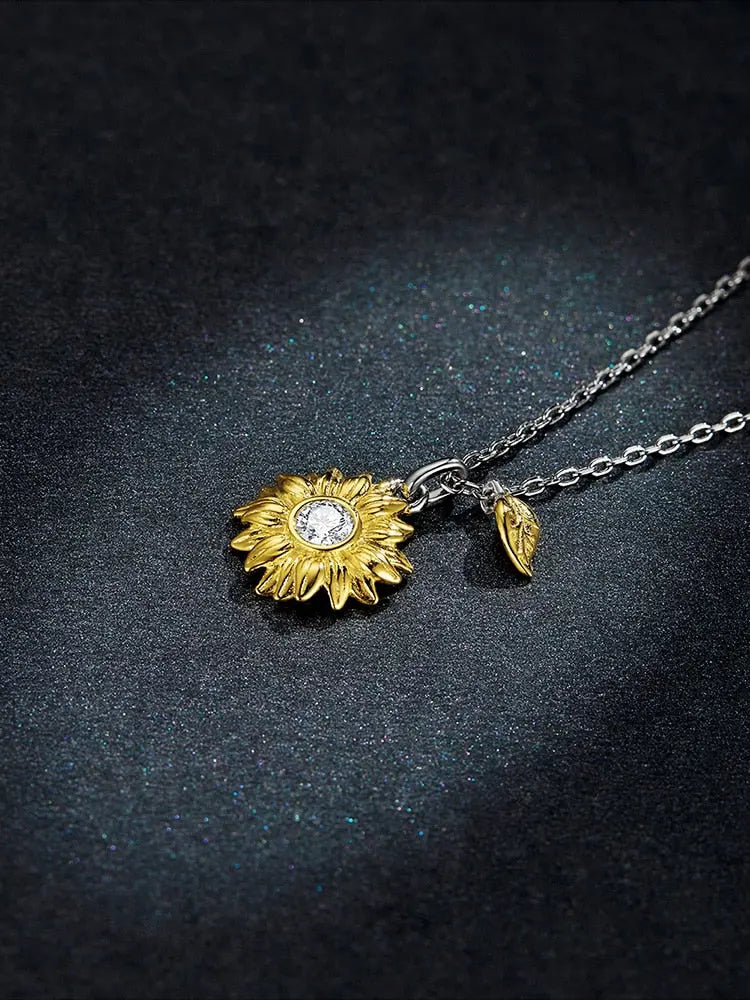 Sunflower Necklace Gold Color Lucky Necklace Gift for Women Fashion Necklace Jewelry nowadaysfashion