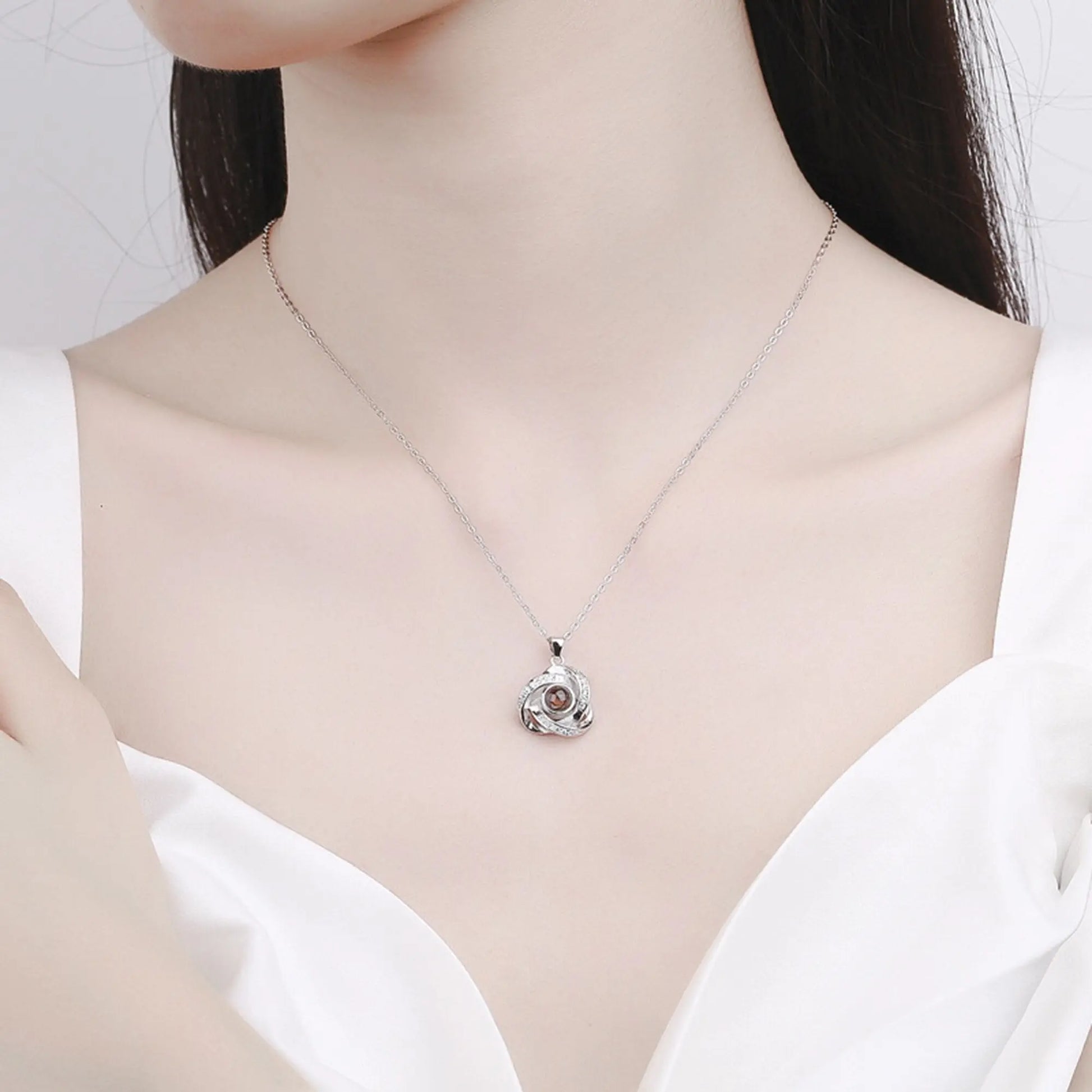 Customize Name Projection Photo Romantic Crystal Rose Necklace Gift nowadaysfashion