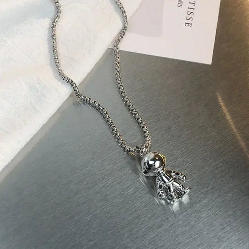 2pc/set Magnet Attracts Couple Necklace Spaceman Charm Jewelry Lover Distance Gift nowadaysfashion